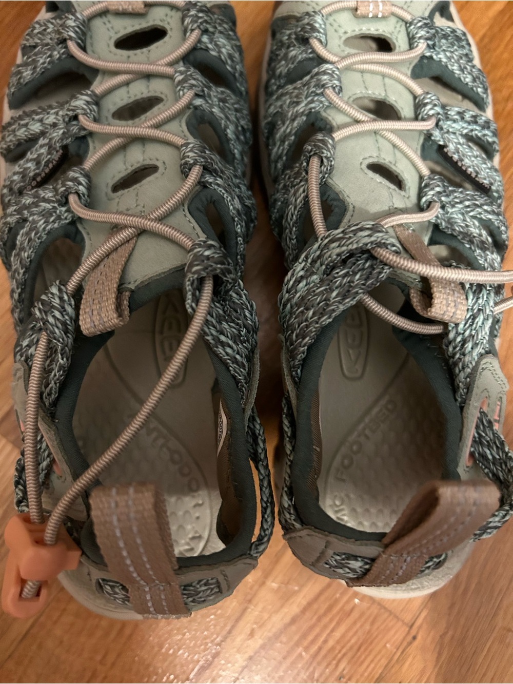 Women’s Keen Teal Blue and Taupe Outdoor Waterproof Sandals size 5 - Picture 8 of 13